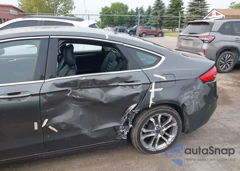2019 Ford Fusion Sel из США, поврежденный, VIN 3FA6P0CD5KR180136